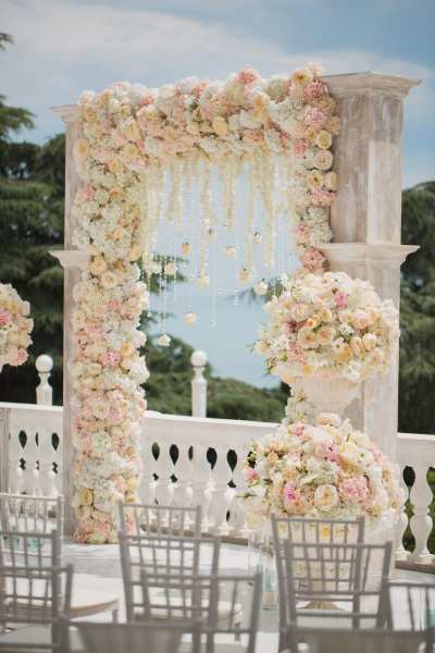 Chicago Wedding Ceremony Luxury Floral Alter